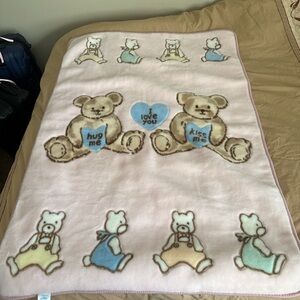Baby pink and white teddy bear baby throw blanket
